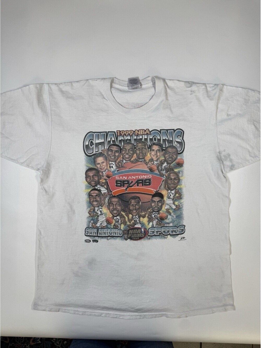 Vintage San Antonio Spurs 1999 NBA Finals Champions Caricature T-Shirt White XL